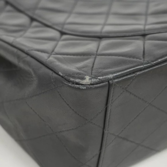 Authentic CHANEL JUMBO black lambskin quilted bag - Picture 11 of 16
